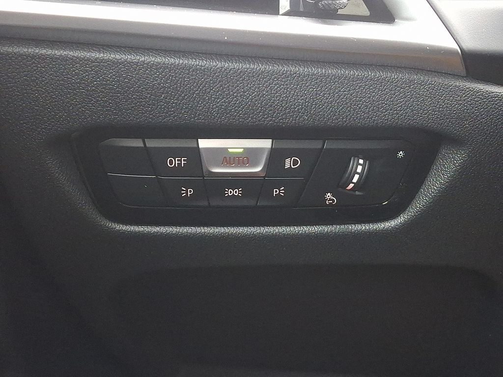 Thumbnail: 2026 BMW 4 Series - 24