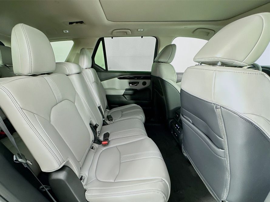 New Car 2025 Honda Pilot  Touring For Sale Under $50,000 In Austin, Texas