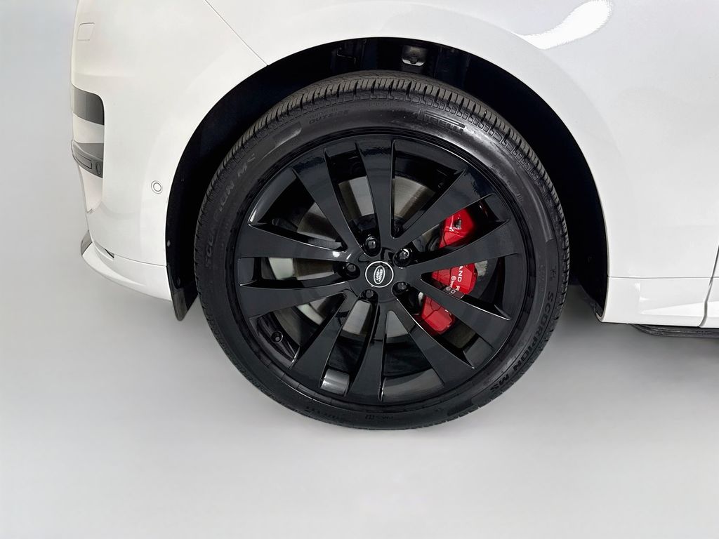 Thumbnail: 2025 Land Rover Range Rover Sport - 30