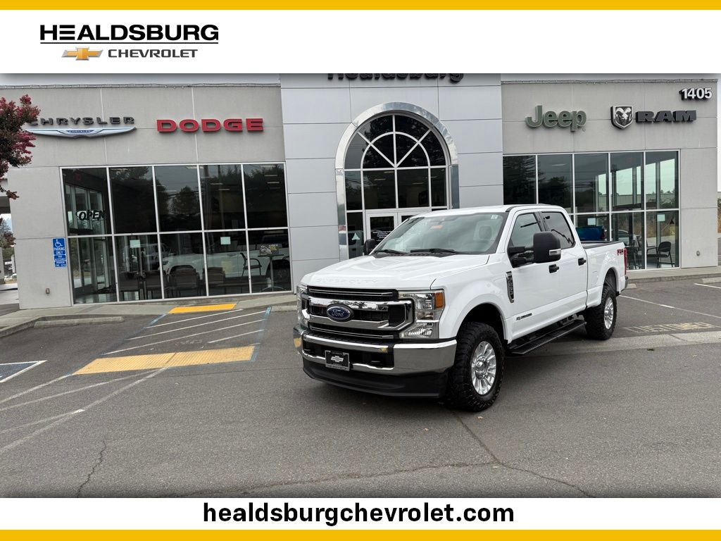 2022 Ford F-250 Super Duty XLT Crew Cab 4WD