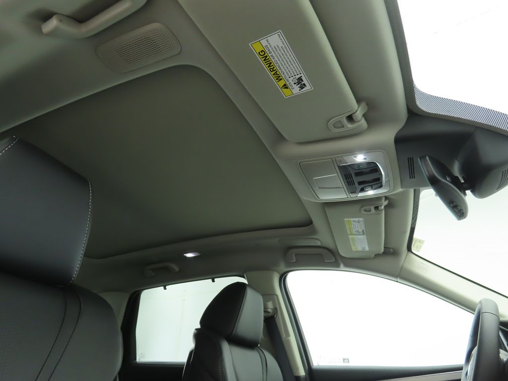 2025 Acura MDX Technology 18