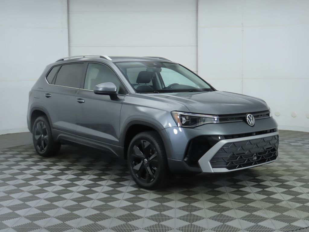 Thumbnail: 2025 Volkswagen Taos - 3