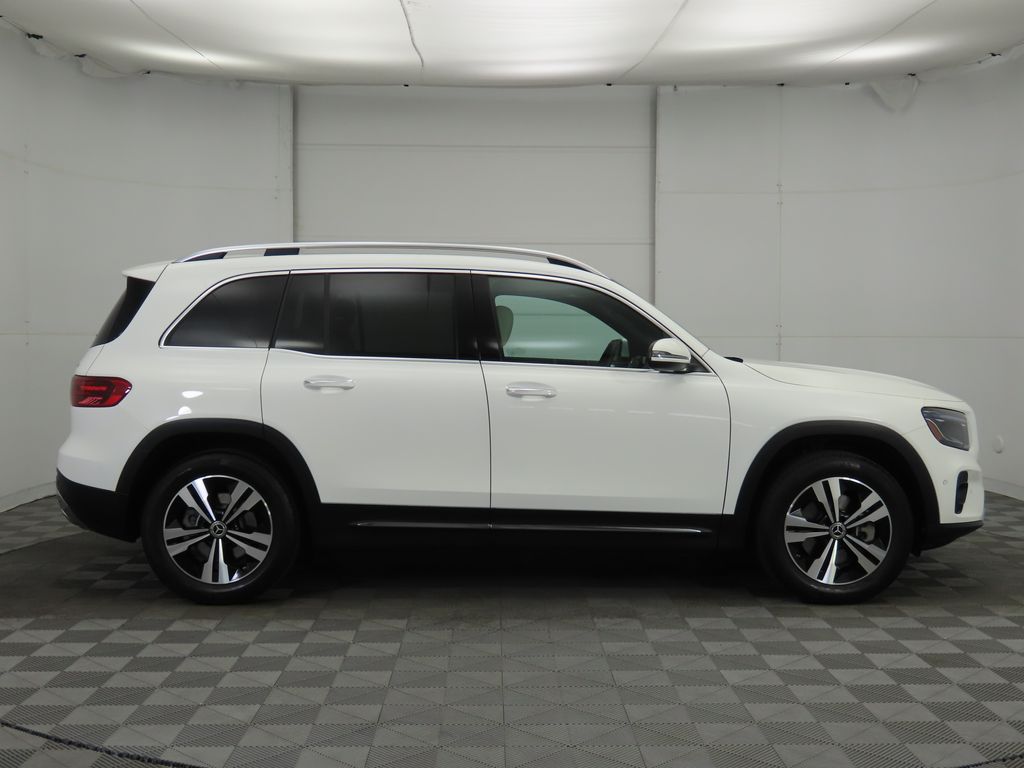 2025 Mercedes-Benz GLB 250 4