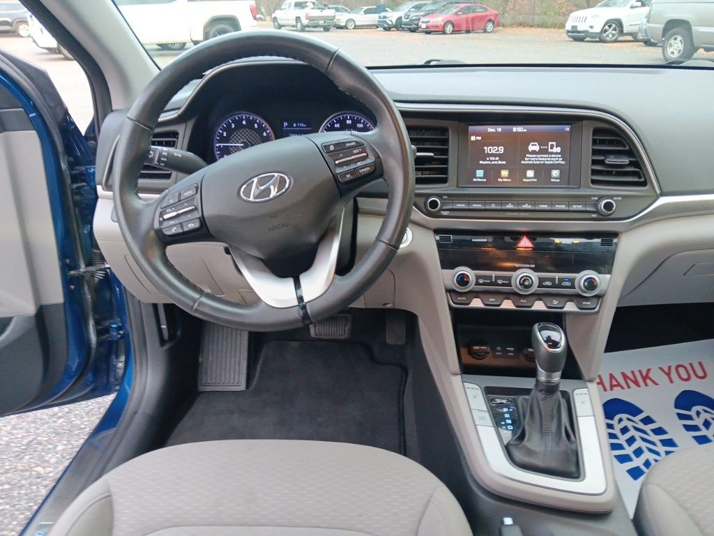 2020 Hyundai Elantra Value Edition 13