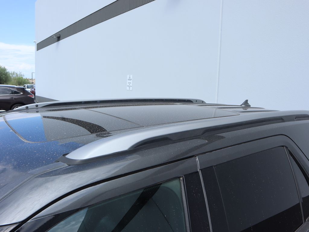 Thumbnail: 2019 Ford Explorer - 5