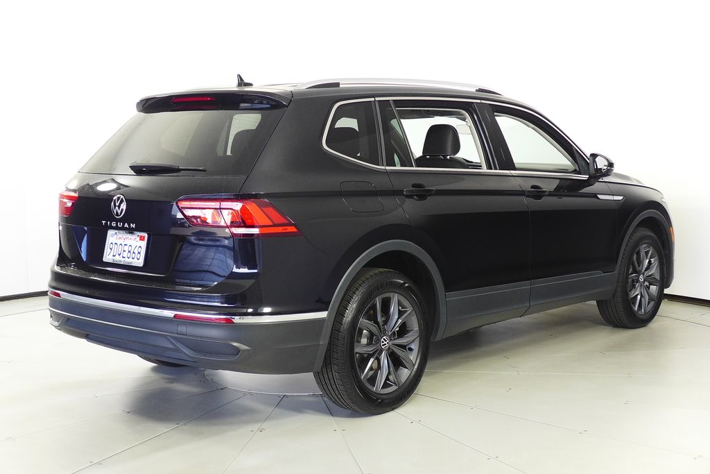 Thumbnail: 2022 Volkswagen Tiguan - 7