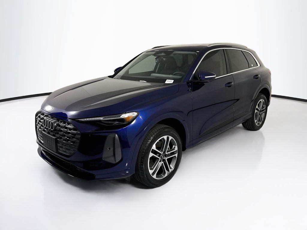 Thumbnail: 2026 Audi Q5 - 1