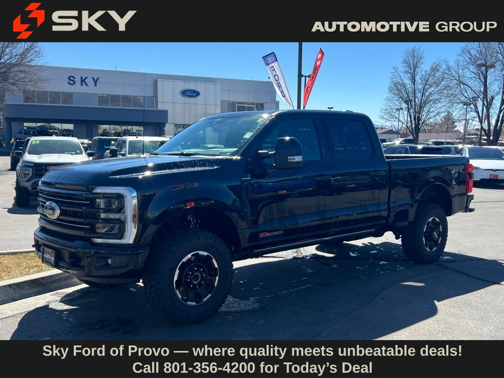 Agate Black Metallic 2026 Ford F-350 Super Duty Platinum Crew Cab 4WD Pickup Truck Four-Wheel Drive Automatic