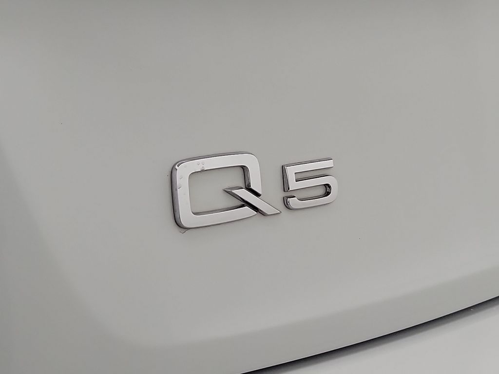 2023 Audi Q5 e Premium Plus 28