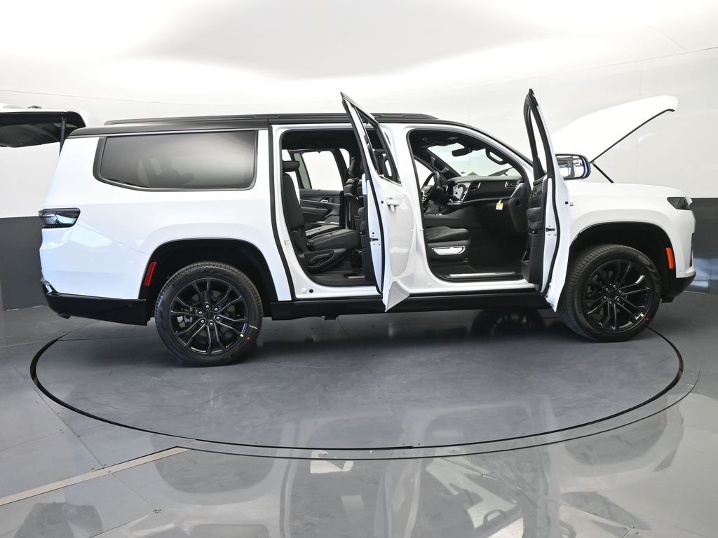 New 2026 Bright White Clearcoat Jeep Summit Obsidian image 74