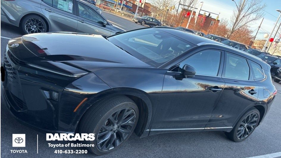 2025 Toyota Crown Signia Limited AWD