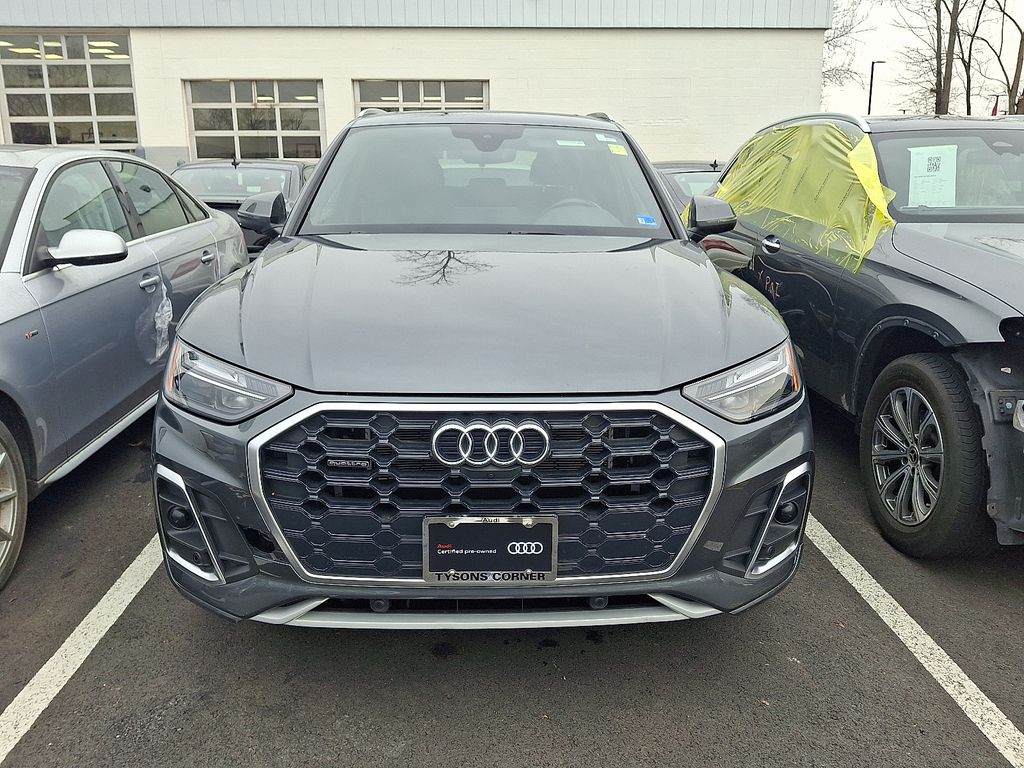 Thumbnail: 2021 Audi Q5 - 2