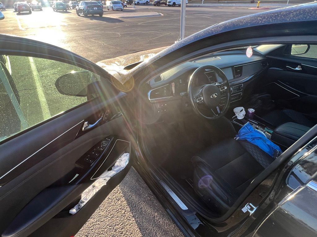 Thumbnail: 2019 Kia Cadenza - 7