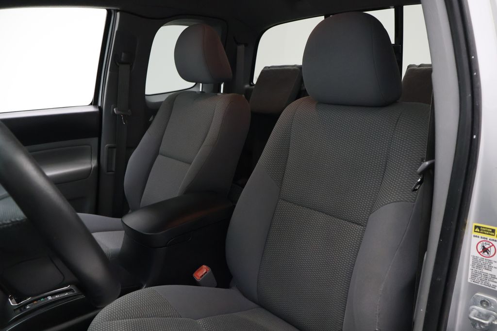 Thumbnail: 2012 Toyota Tacoma - 13