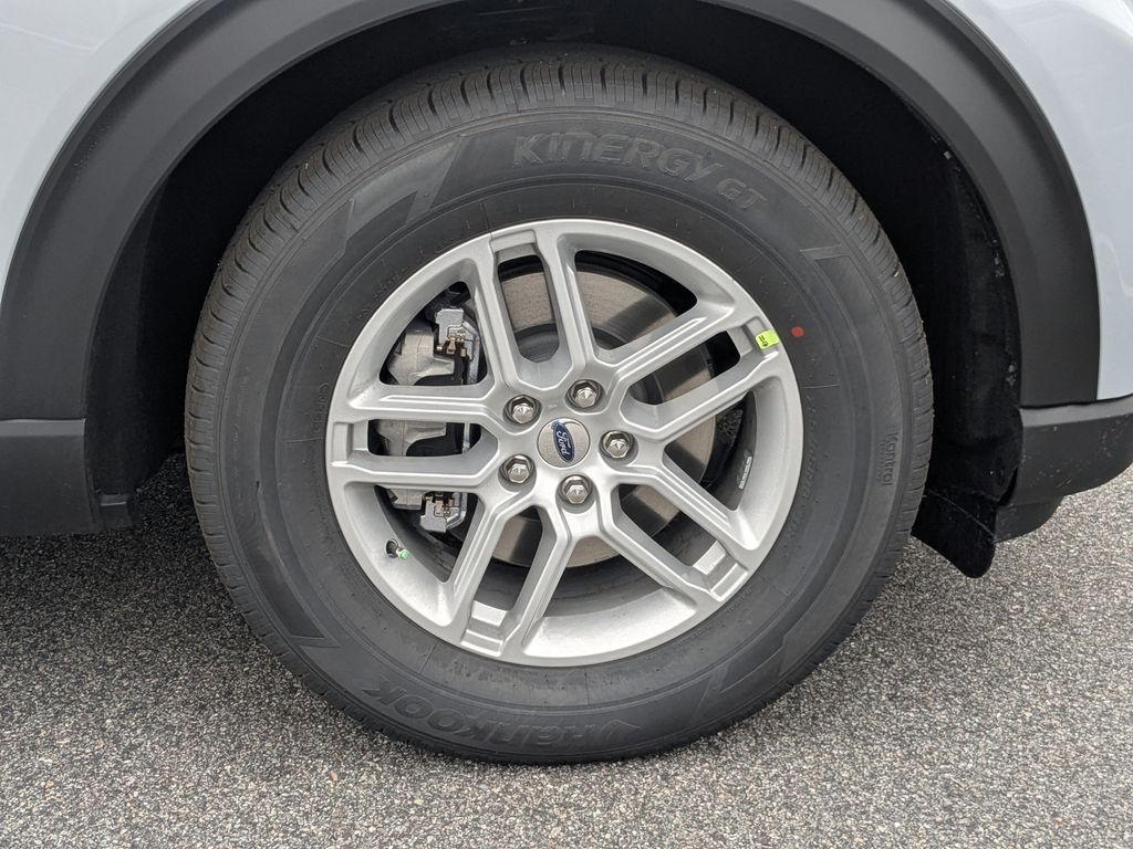 2026 Ford Explorer Active (200A)