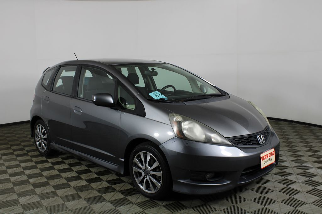 Gray 2013 Honda Fit Hatchback Front-Wheel Drive 5-Speed Automatic