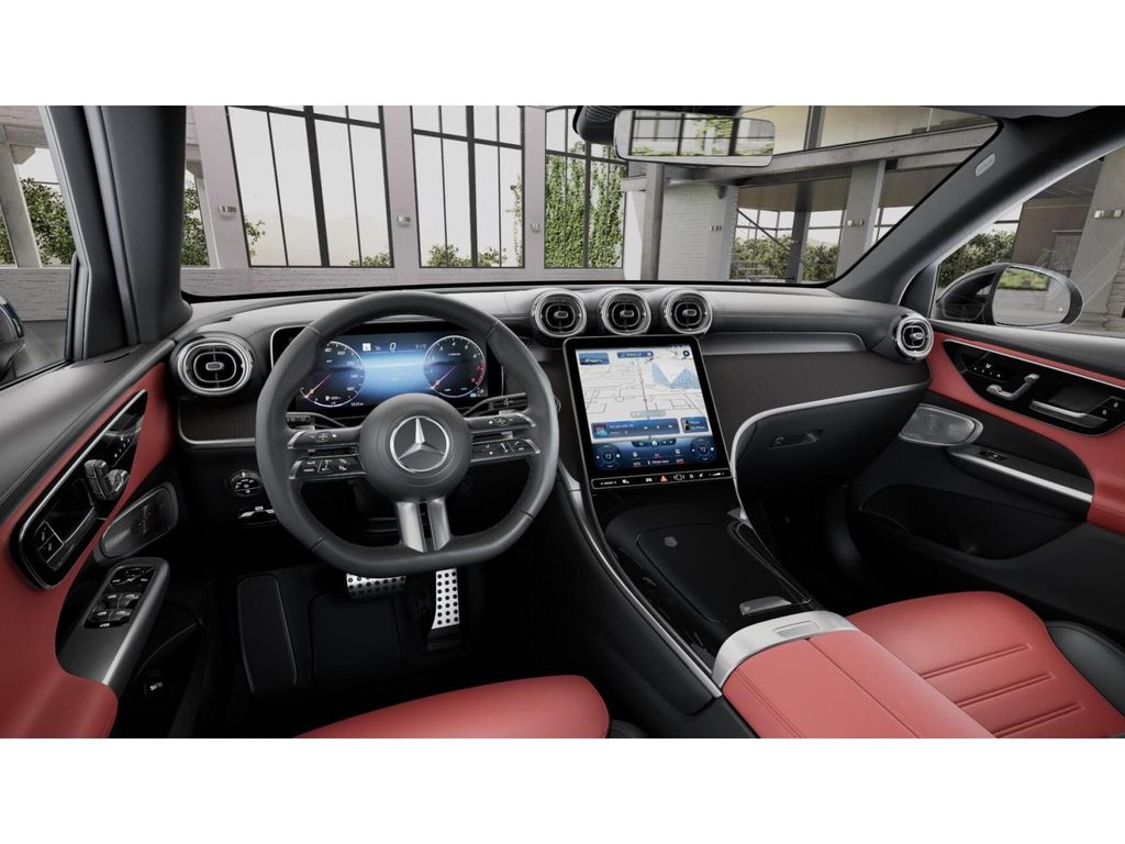 2025 Mercedes-Benz GLC 300 3