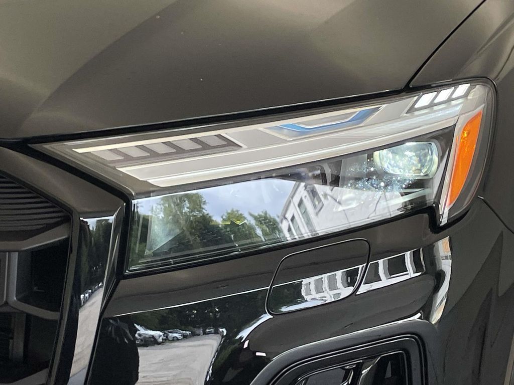 2026 Audi Q7  Black at Audi Porsche Sewickley
