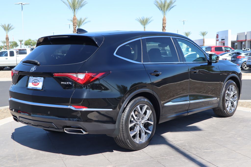 Thumbnail: 2023 Acura MDX - 5