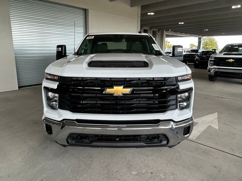 New 2026 Summit White Chevrolet Work Truck image 8