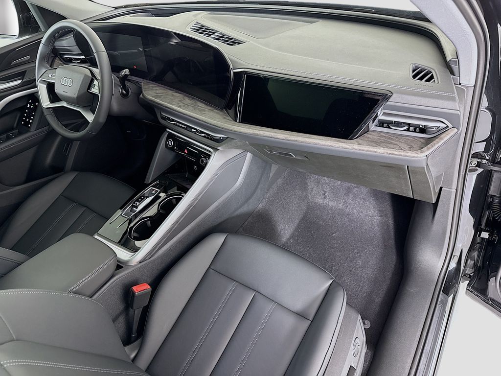 Thumbnail: 2026 Audi Q5 - 19