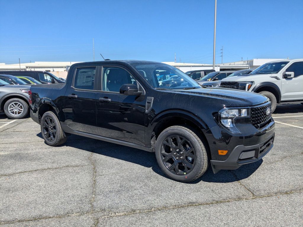 2025 Ford Maverick XLT