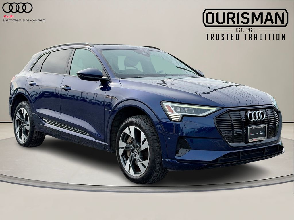 2022 Audi e-tron Premium quattro AWD