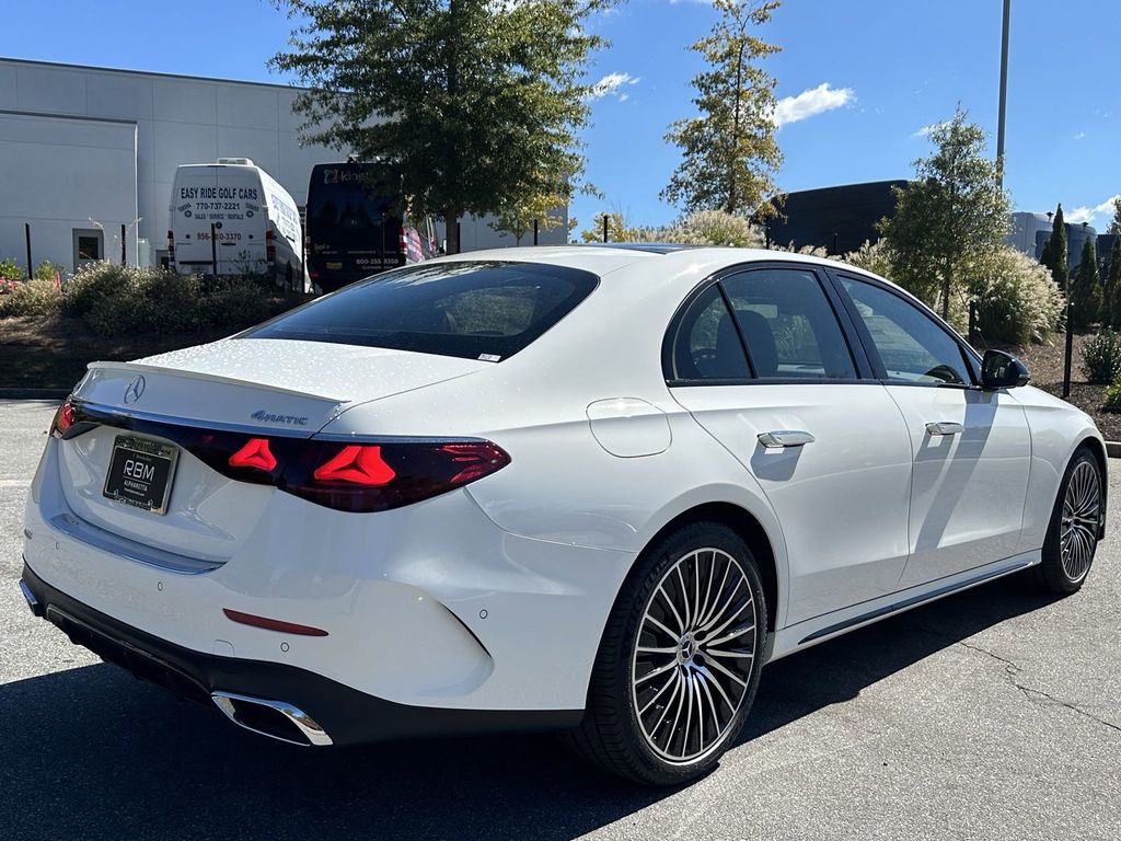 2025 Mercedes-Benz E-Class E 350 7