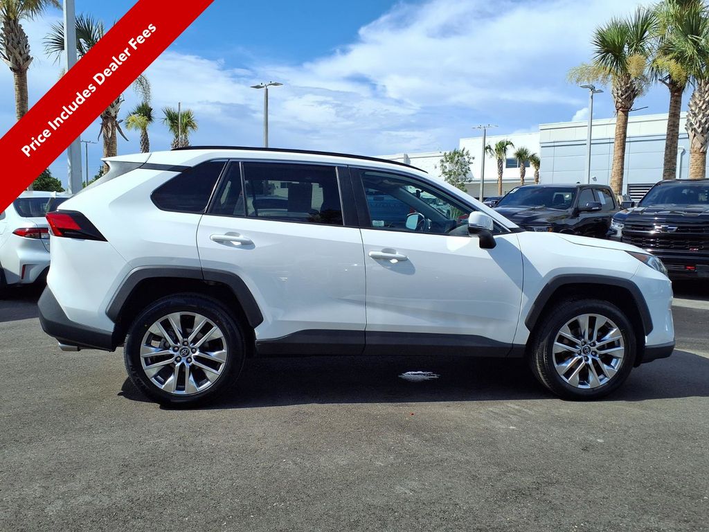Used 2020 Toyota RAV4 SUV