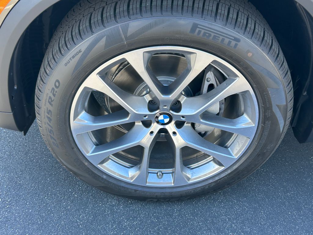 Thumbnail: 2026 BMW X5 - 3