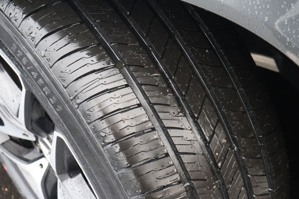 Thumbnail: 2023 Mercedes-Benz GLE - 12