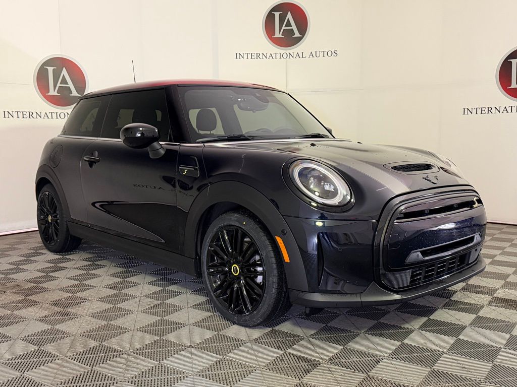 2023 MINI Cooper SE 2-Door Hatchback FWD
