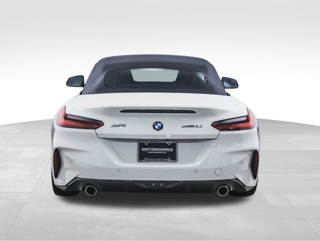 Thumbnail: 2023 BMW Z4 - 4