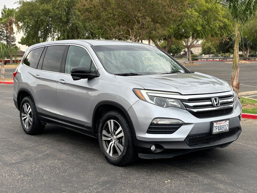 Thumbnail: 2016 Honda Pilot - 3