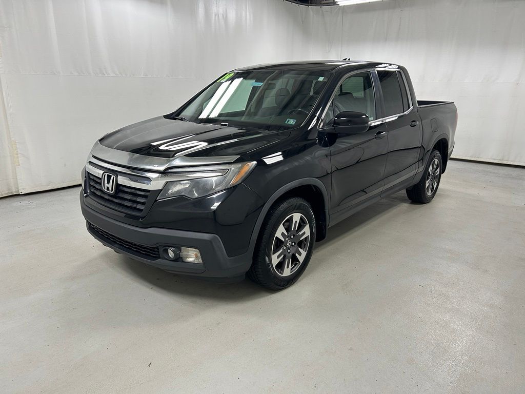 Used 2019 Honda Ridgeline RTL with VIN 5FPYK3F5XKB017188 for sale in New Castle, PA