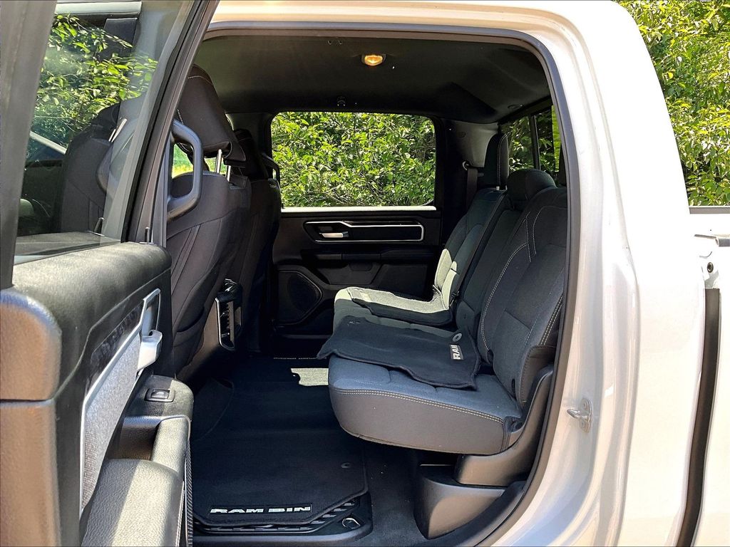 2022 Ram 1500 — photo 16