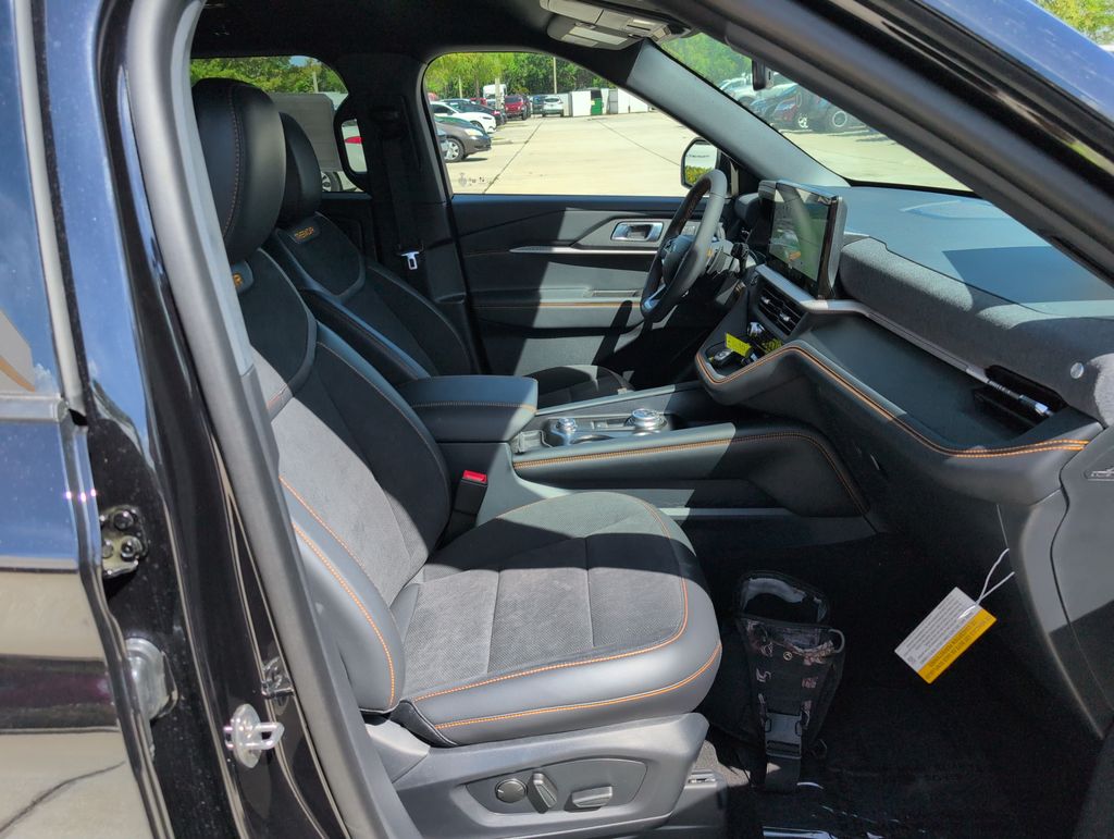 New 2026 Black Ford Tremor image 14