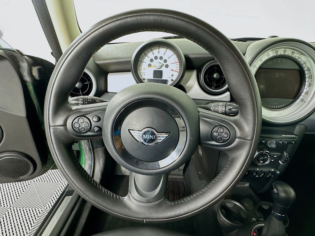 Thumbnail: 2012 MINI Cooper - 11