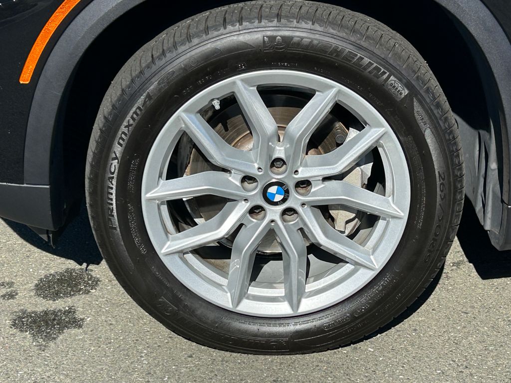 Thumbnail: 2022 BMW X5 - 9