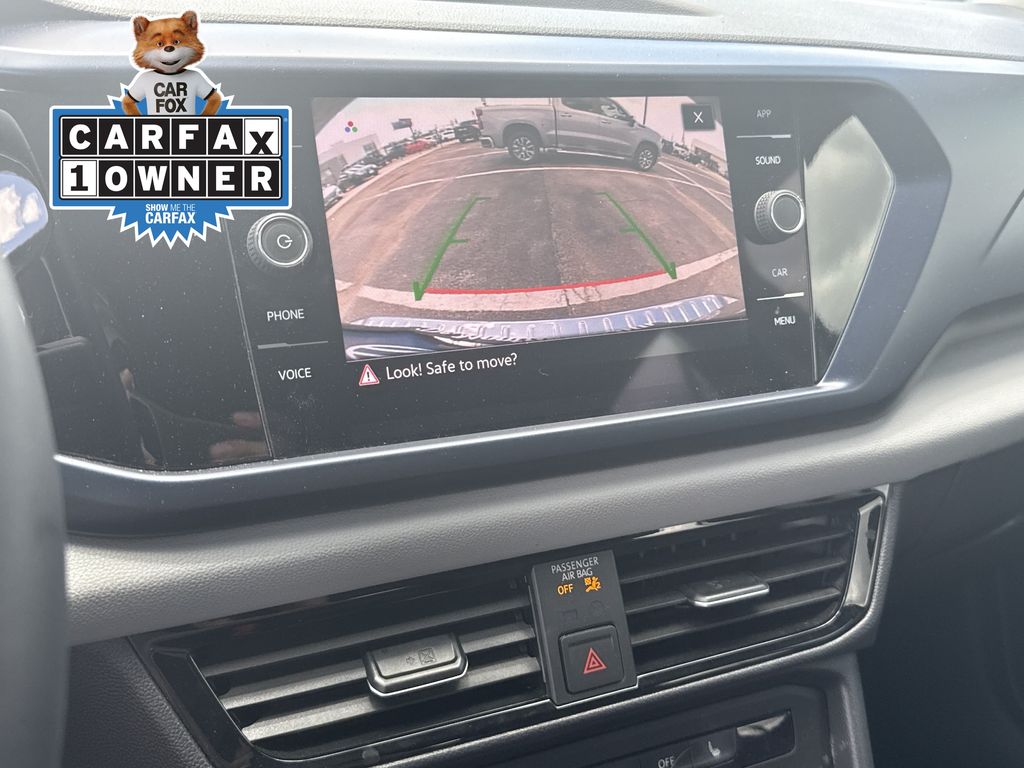 2022 Volkswagen Taos 1.5T SE Gray at DeMontrond Auto Country