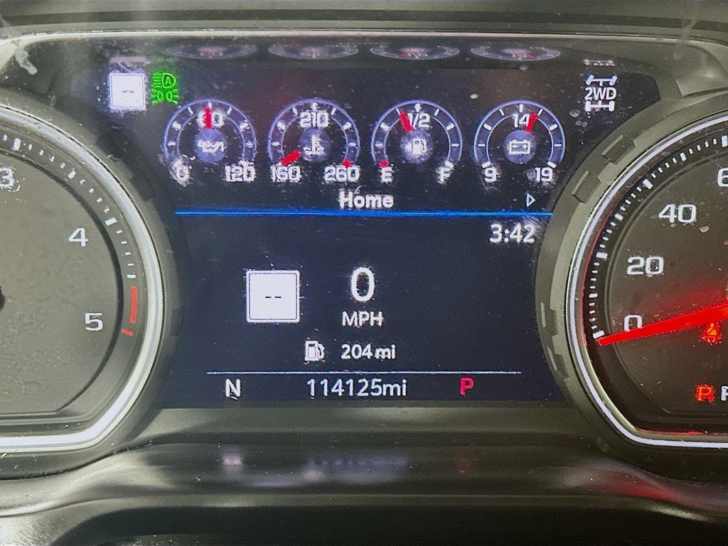 Used 2021 Silver Chevrolet LTZ image 14