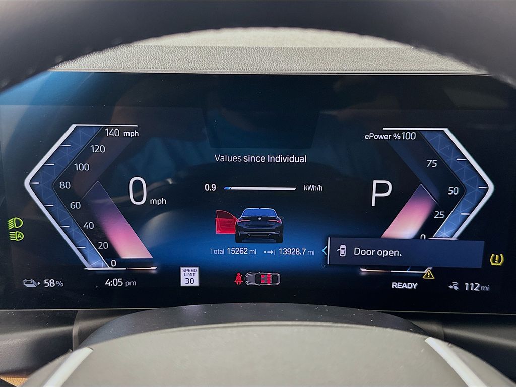 Thumbnail: 2023 BMW i4 - 11