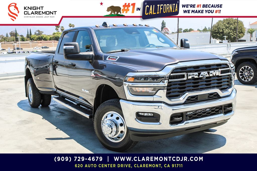 Gray (Granite Crystal Metallic Clearcoat) 2025 RAM 3500 Big Horn Crew Cab LB DRW 4WD Pickup Truck Four-Wheel Drive 8-Speed Automatic