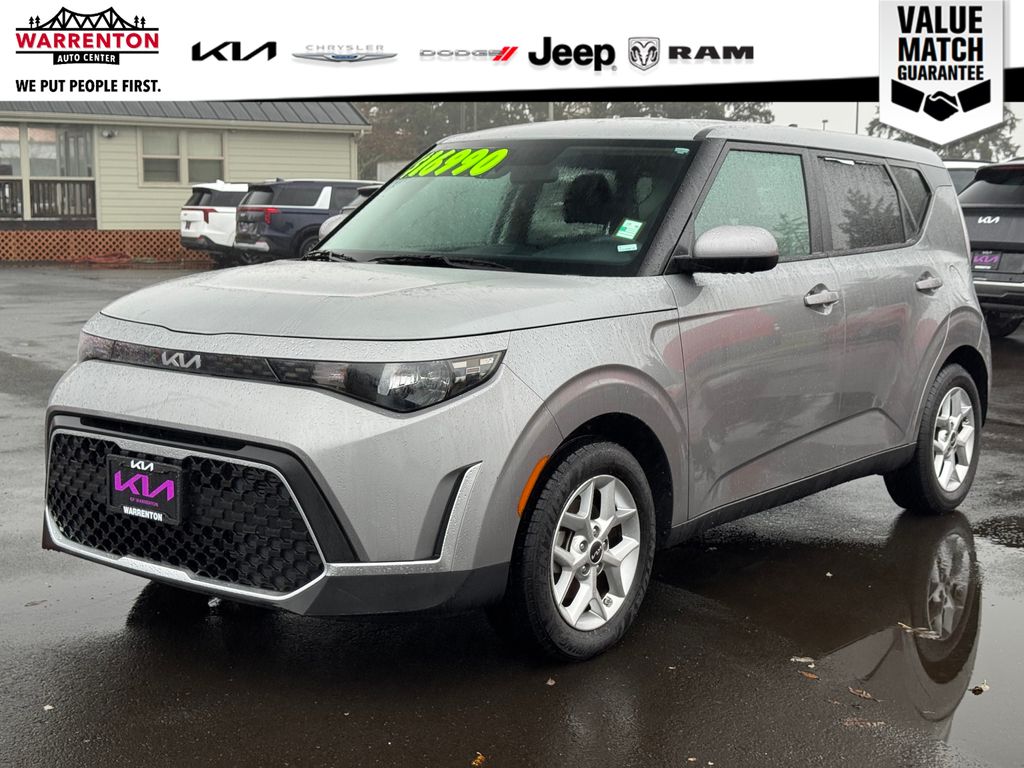 2023 Kia Soul LX