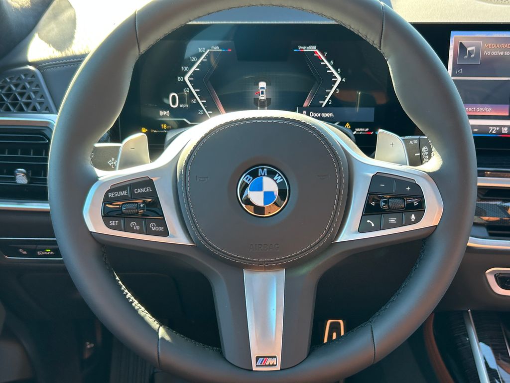 Thumbnail: 2026 BMW X7 - 18