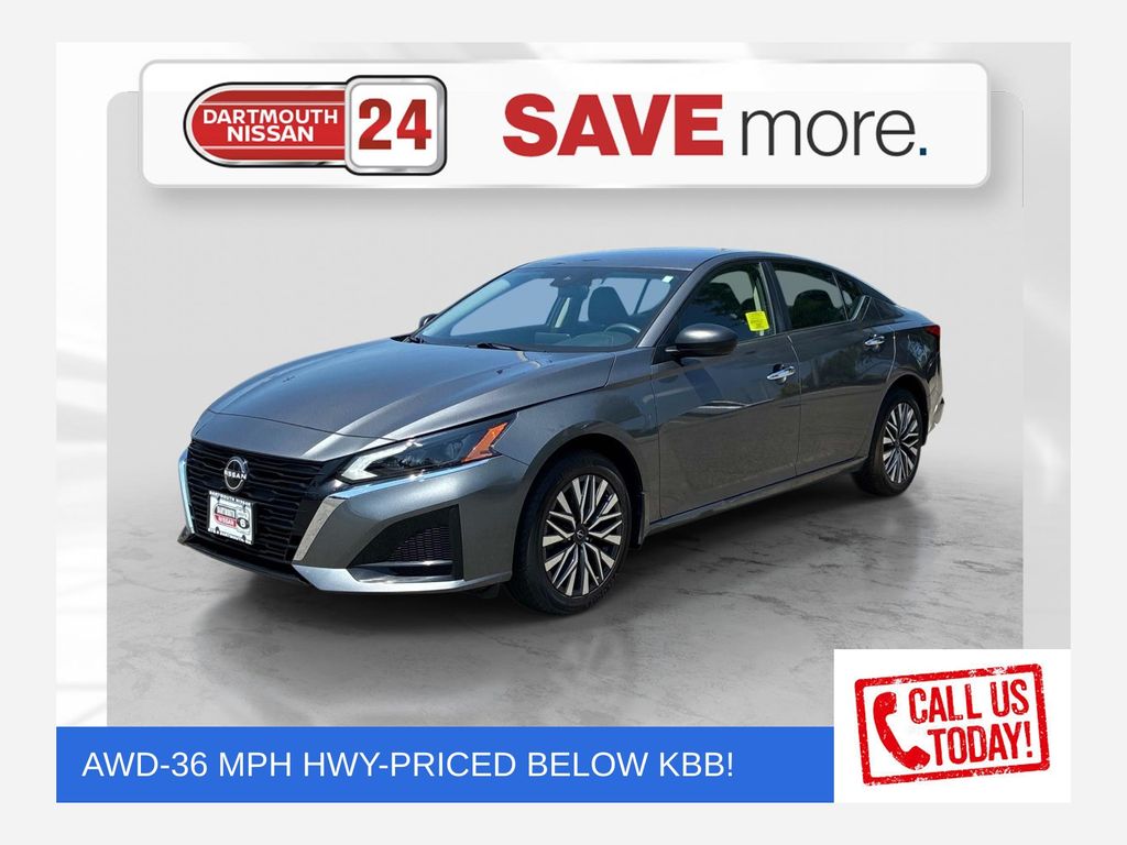 Gray (Gun Metallic) 2024 Nissan Altima Sedan All-Wheel Drive Continuously Variable Transmission