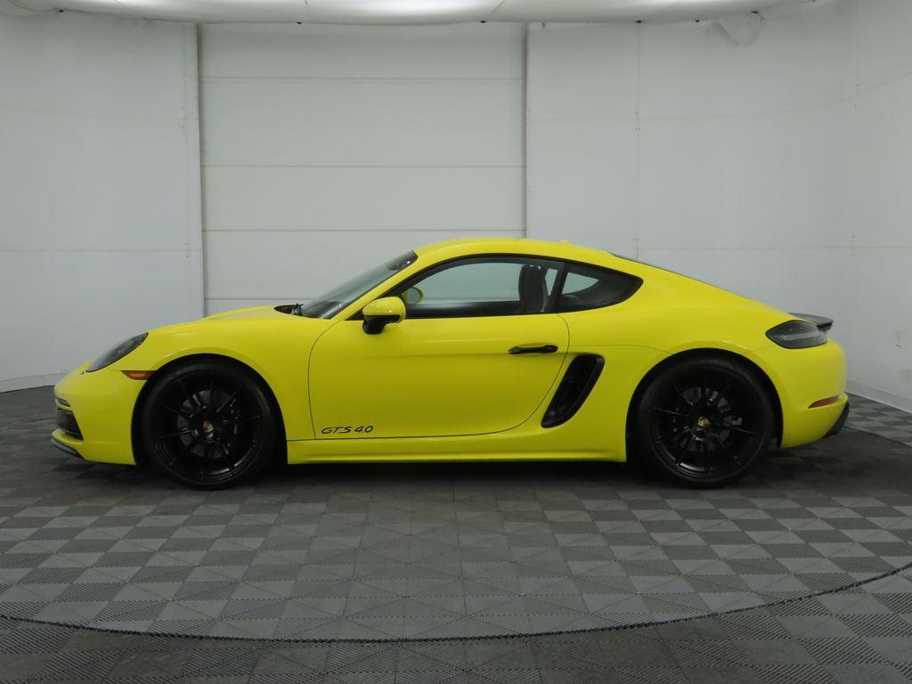 2023 Porsche 718 Cayman GTS 8