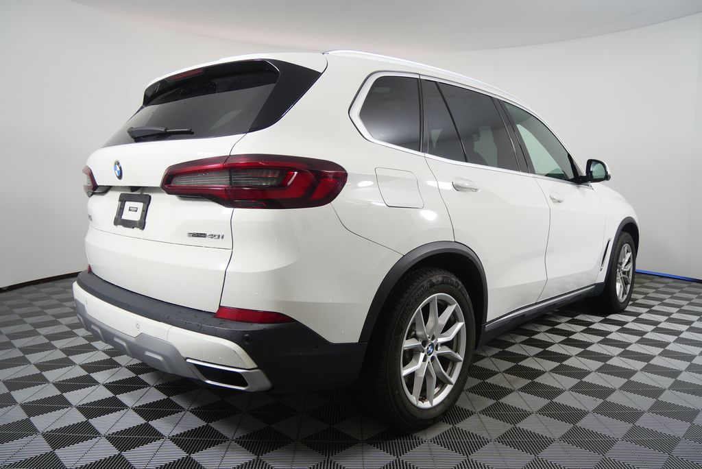 Thumbnail: 2020 BMW X5 - 3