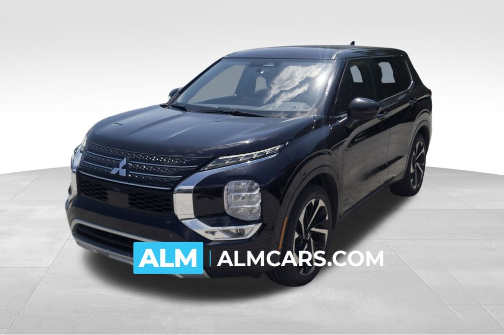 Red 2024 Mitsubishi Outlander SUV / Crossover Front-Wheel Drive Continuously Variable Transmission