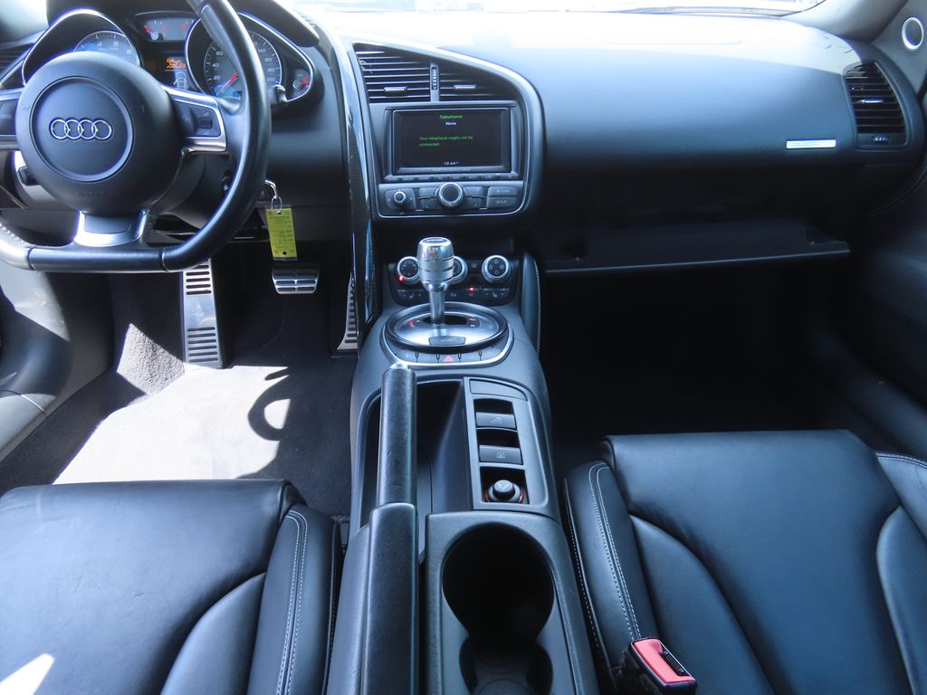 Thumbnail: 2012 Audi R8 - 5